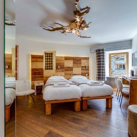 Chalet Hotel Du Fornet วาลดีแซร์ ภายนอก รูปภาพ