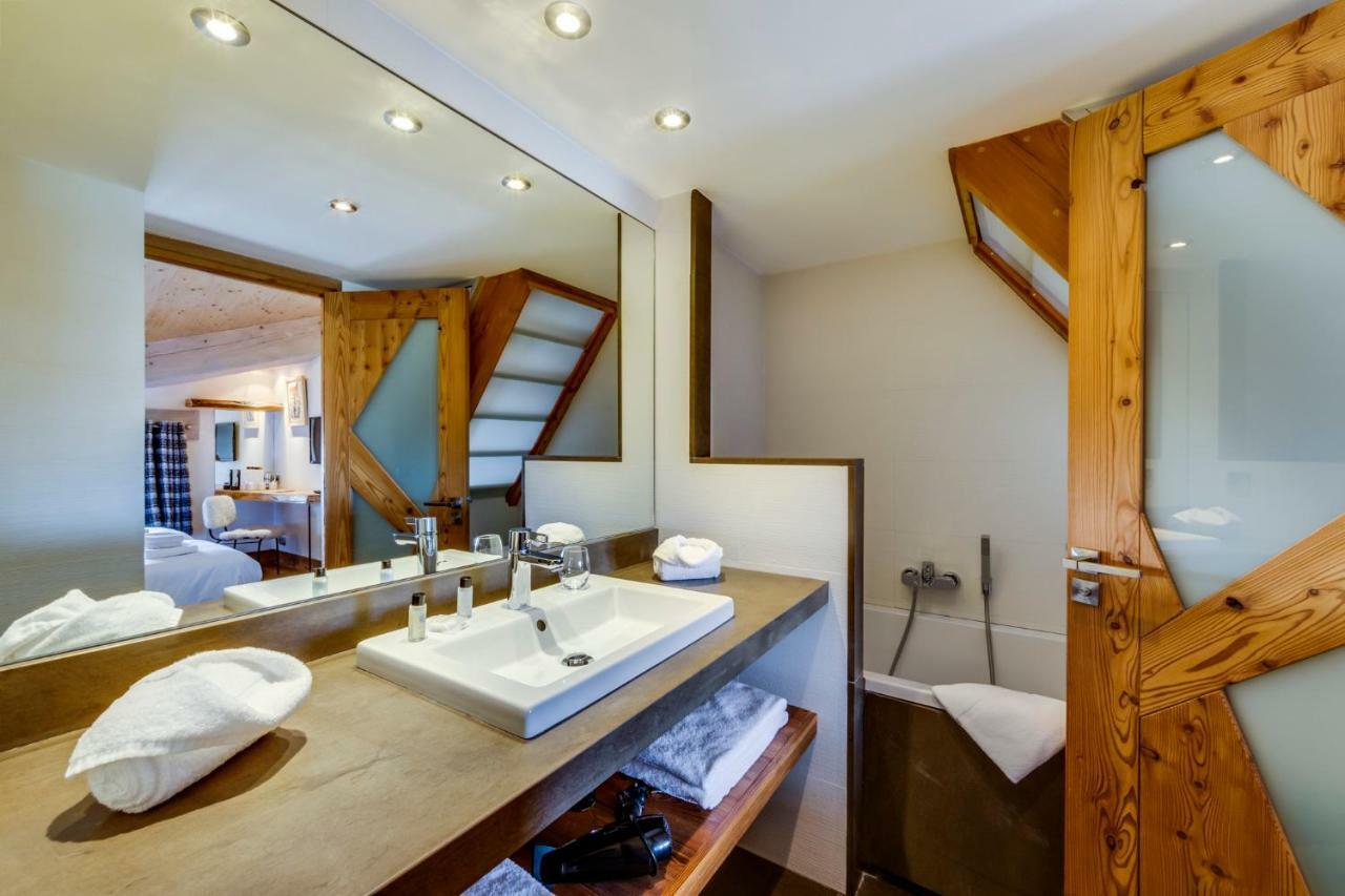 Chalet Hotel Du Fornet วาลดีแซร์ ภายนอก รูปภาพ