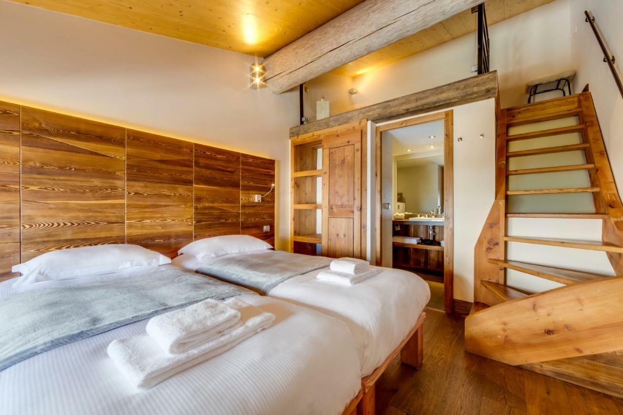 Chalet Hotel Du Fornet วาลดีแซร์ ภายนอก รูปภาพ