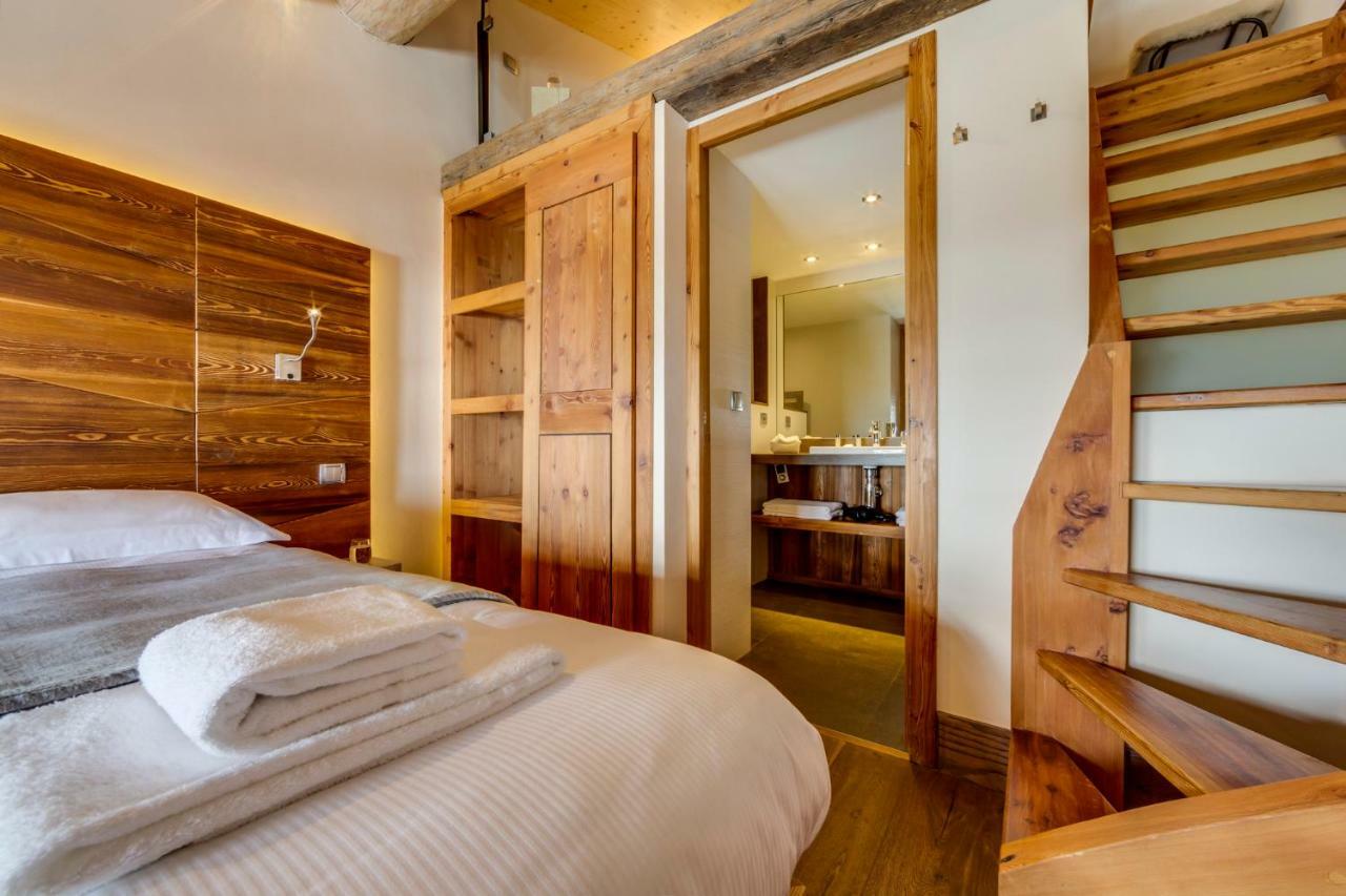 Chalet Hotel Du Fornet วาลดีแซร์ ภายนอก รูปภาพ