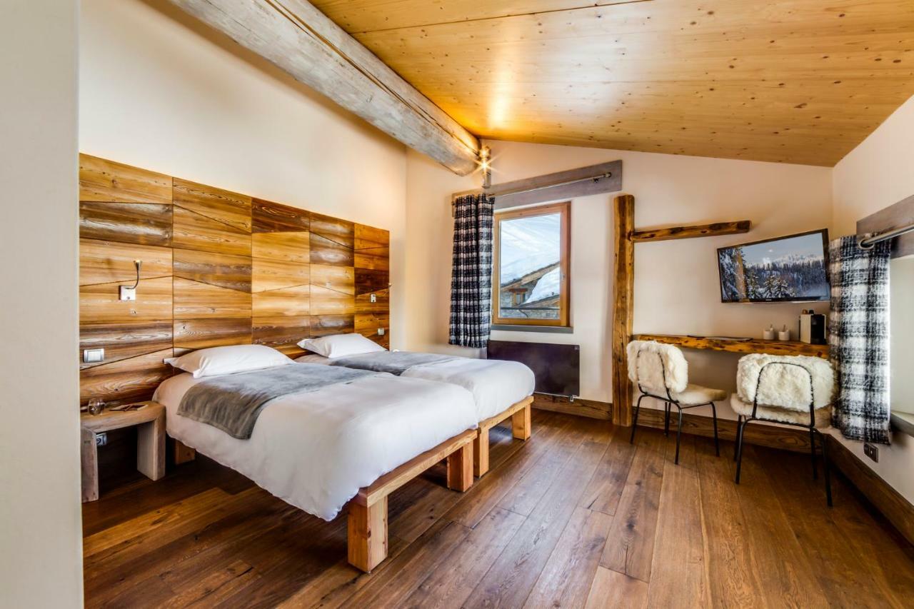 Chalet Hotel Du Fornet วาลดีแซร์ ภายนอก รูปภาพ